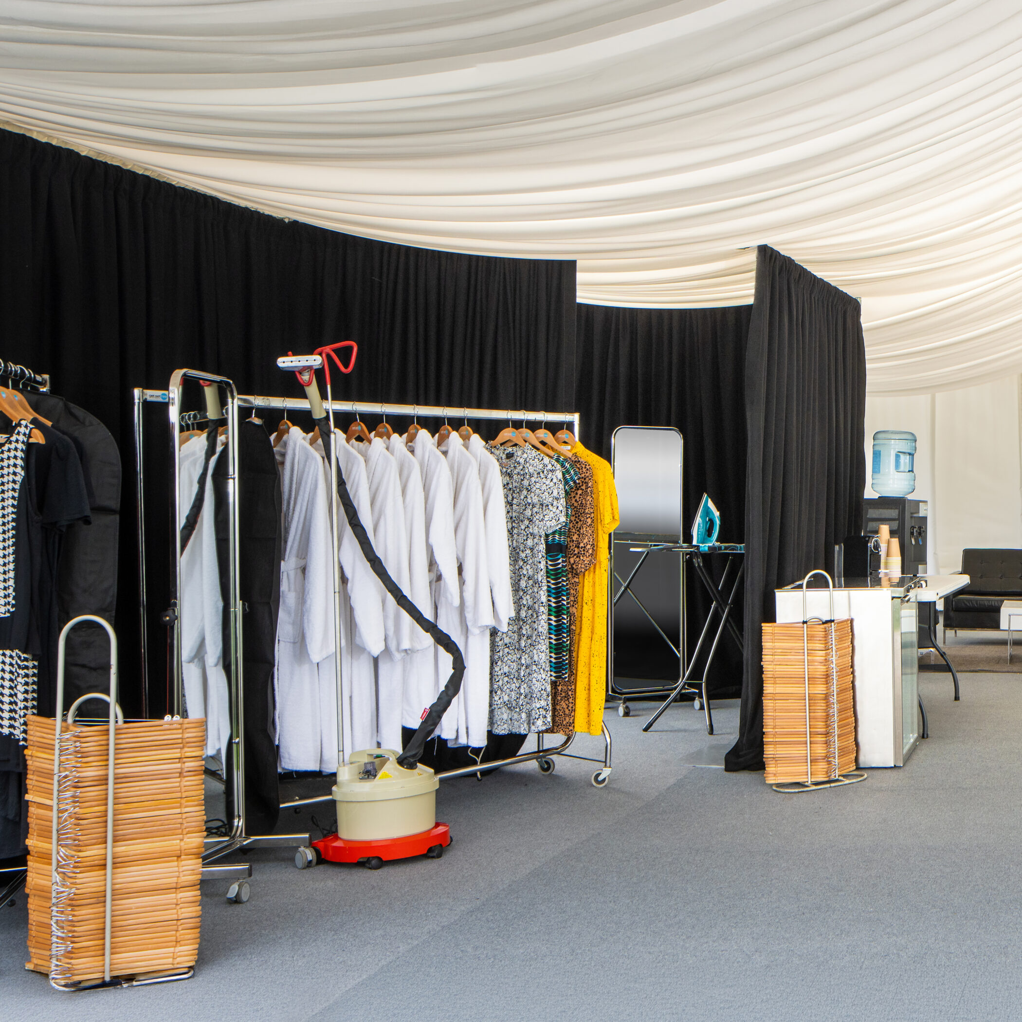 Marquee - 8m x 12m with 2.6m sides - Image 7